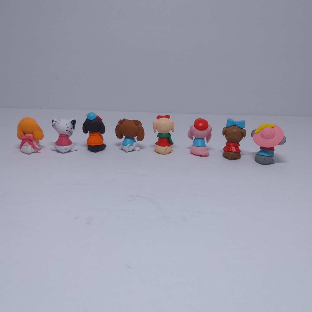 8 piece dog figurine set